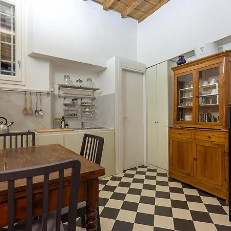 Apartamento Modern Magnoli View In Ponte Vecchio Florencia Exterior foto